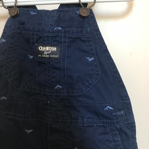 🎉2/$30 SALE🎉Carter's Blue Whale Overalls - 18 M - Picture 3 of 3